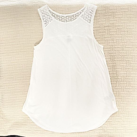 Old Navy Crochet Tunic Top Womens Size M Longline Sleeveless White Stretch Basic - Picture 1 of 9
